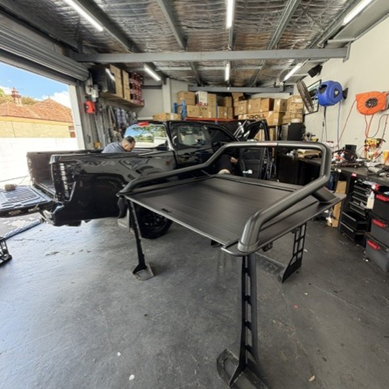 • 2025 Isuzu D-Max Blade with HSP Roll R electric roller cover closed
